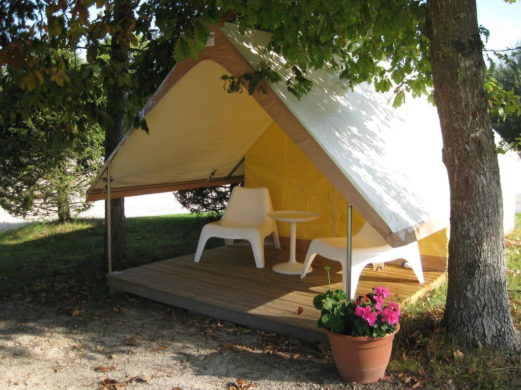 Camping Porte Des Vosges Bulgnéville Pokój zdjęcie