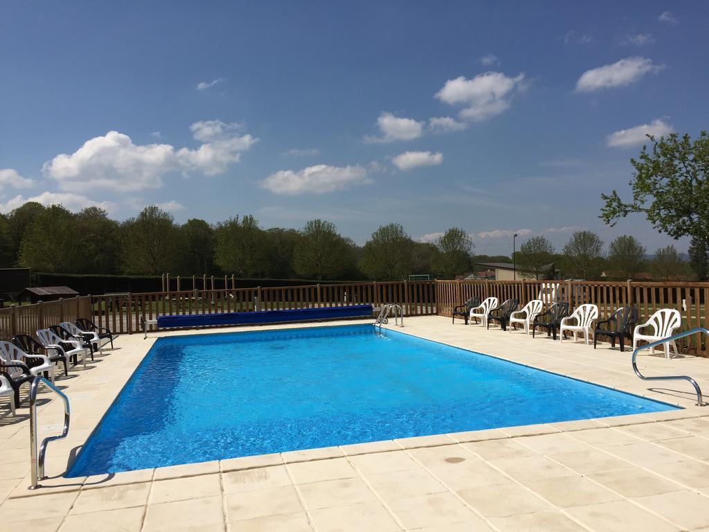 Camping Porte Des Vosges Bulgnéville Zewnętrze zdjęcie